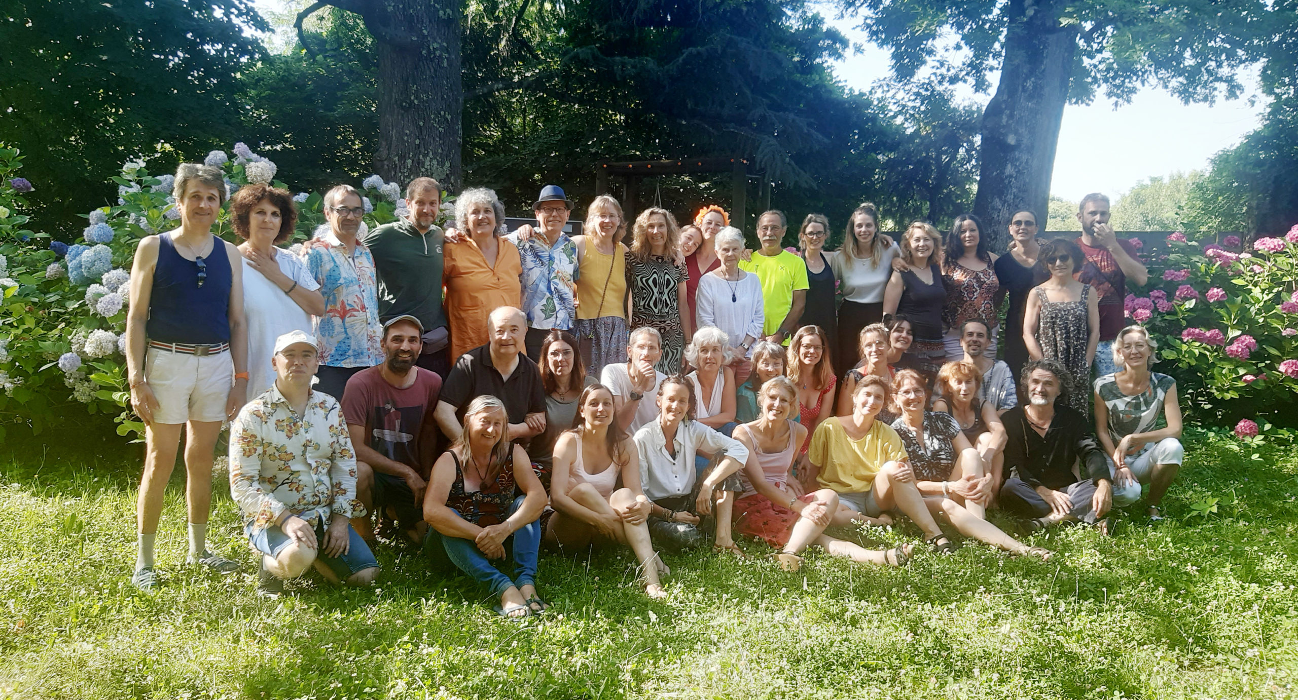 Participants au séminaire de focusing en Ardèche l'été 2025